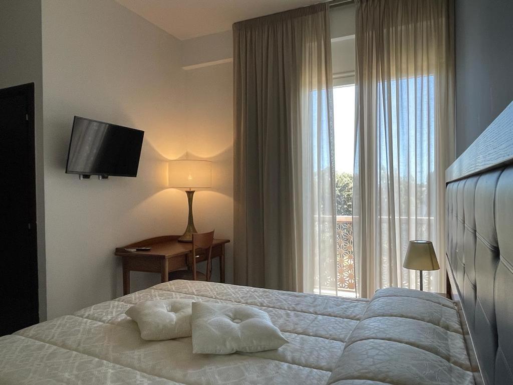 Hotel Posidonia Porto Cesareo Kültér fotó