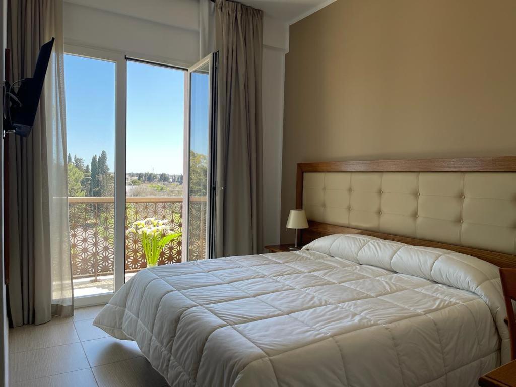 Hotel Posidonia Porto Cesareo Kültér fotó